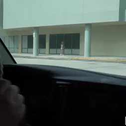 Clara Trinity en Clara viaja en autobús (foto 1) Clara Trinity en 'Bangbros' Clara viaja en autobús (Miniatura 1)