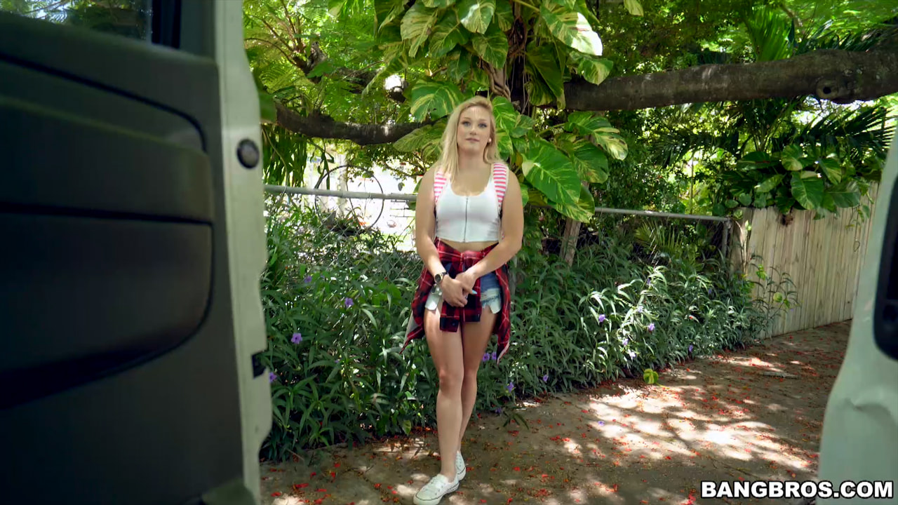 Bangbros 'Safety First, Fucking second' starring Daisy Lynne (Photo 177)
