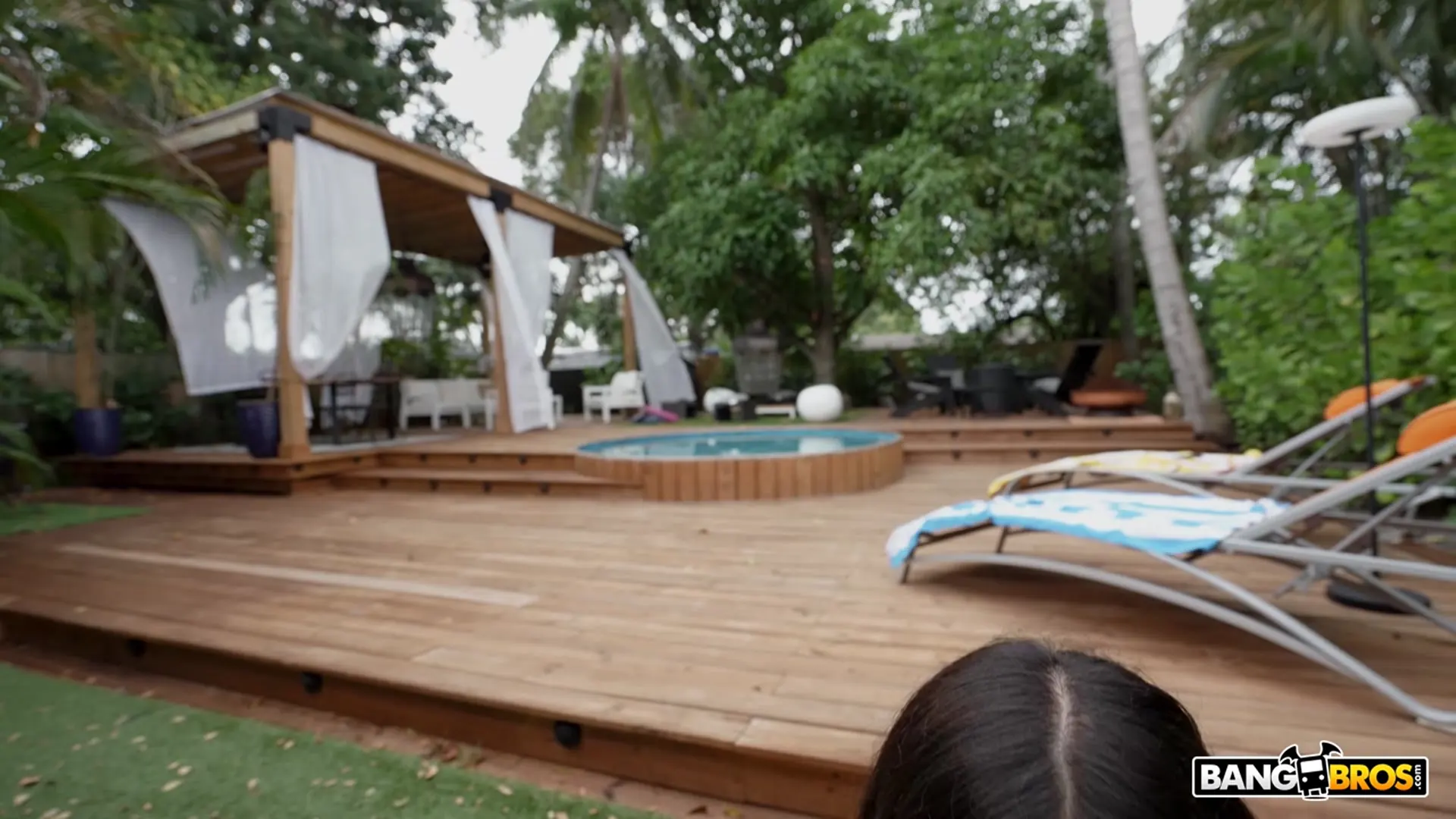 Bangbros 'Coño horneado al sol de la hermanastra' protagonizando Daisy Pheonix (foto 195)