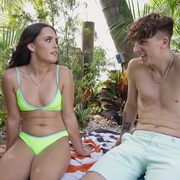 Daisy Phoenix in 'Bangbros' Sex Tape at the Pool Lagoon (Thumbnail 54)