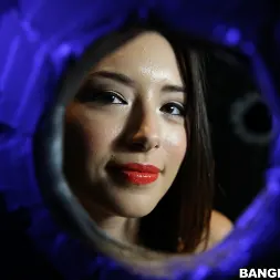 Daisy Summers in 'Bangbros' Does the Glory Hole (Thumbnail 10)