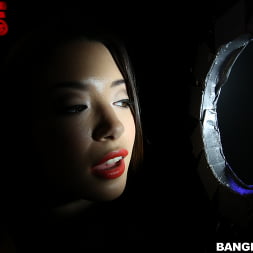 Daisy Summers in 'Bangbros' Does the Glory Hole (Thumbnail 48)
