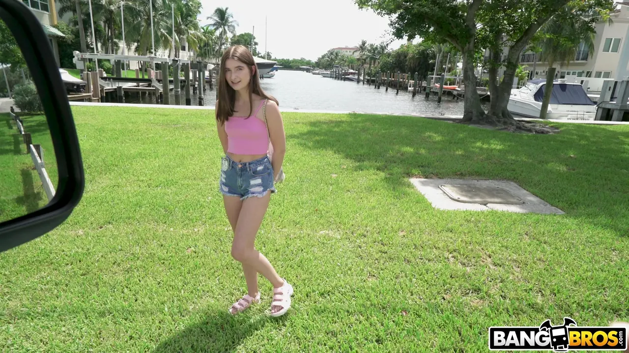 Bangbros 'Low Key Freak Hops on The Bus' starring Eliana Rose (Photo 20)