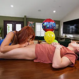 Elise London in 'Bangbros' Birthday Anal (Thumbnail 114)