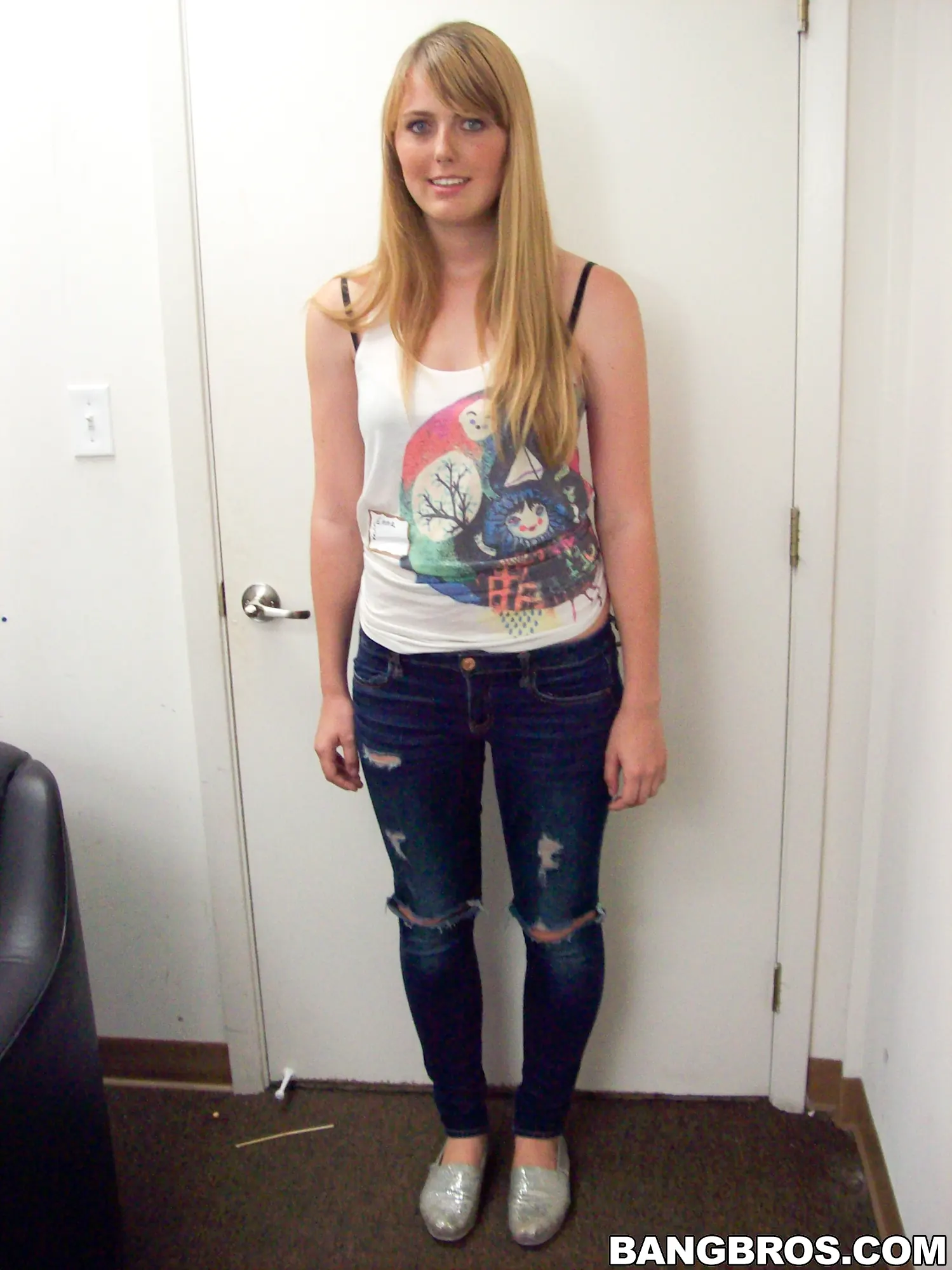 Bangbros 'Another one fresh off the boat' starring Emma Ash (Photo 1)