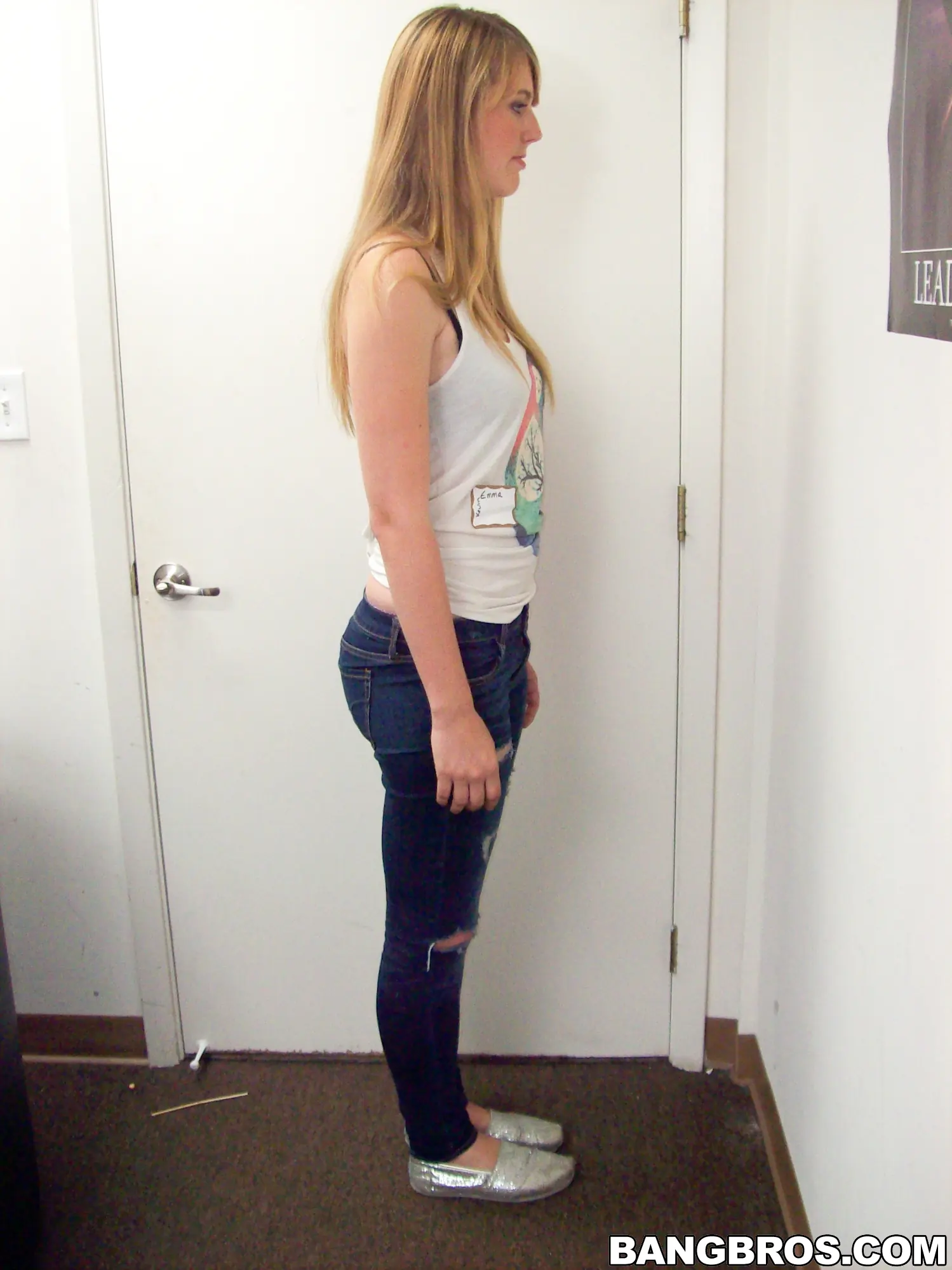 Bangbros 'Another one fresh off the boat' starring Emma Ash (Photo 6)