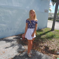 Emma Bugg in 'Bangbros' Gotta Love 18 Year Olds (Thumbnail 1050)