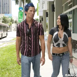 Eva Angelina in 'Bangbros' and the Smurf Reject (Thumbnail 1)