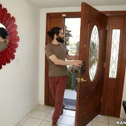 Eva Notty en El huésped perfecto de la casa (foto 1) Eva Notty en 'Bangbros' El huésped perfecto de la casa (Miniatura 1)