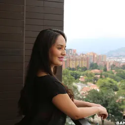 Evelyn Suarez in 'Bangbros' Amateur Latina Wants The Experience of Making A Porn (Thumbnail 35)