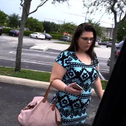 Evie Olson in 'Bangbros' Colombian Hottie ditches friend for road dick (Thumbnail 92)