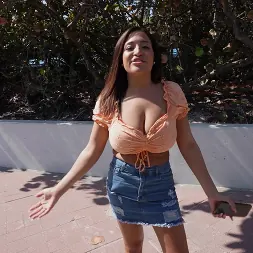 Funsized Megan en Megan, la influencer (foto 288) Funsized Megan en 'Bangbros' Megan, la influencer (Miniatura 288)