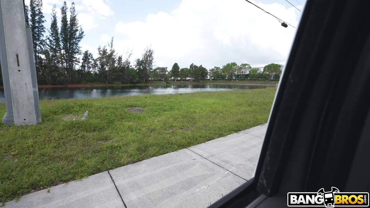 Bangbros 'Siempre loca por Dick' protagonizando Gaby Ortega (foto 900)