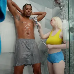 Gigi Sweets in 'Bangbros' Wet And Wild Stepsister (Thumbnail 192)