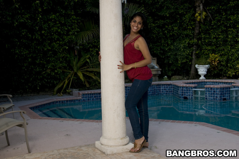 Bangbros 'Frisky Gypsy' starring Gypsy (Photo 6)