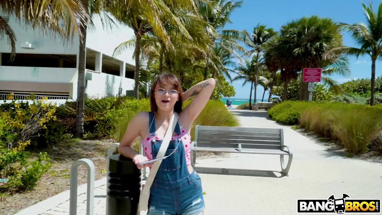 Bangbros 'La miel hace sexo anal' protagonizando Honey Hayes (foto 75)