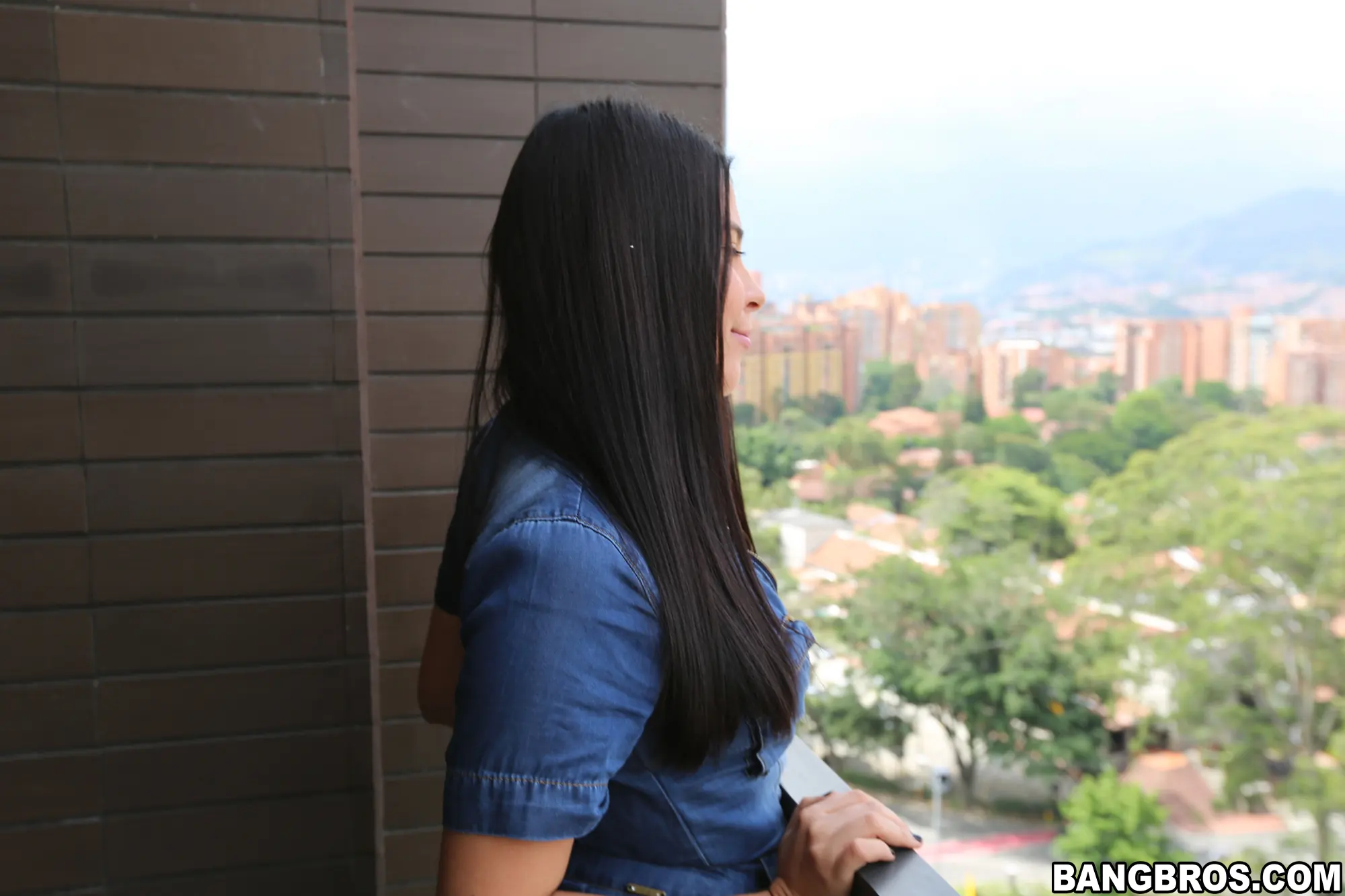 Ivana Bolivar in 'Does Her First Porno' from 'Bangbros' (Photo 40) Bangbros 'Does Her First Porno' starring Ivana Bolivar (Photo 40)