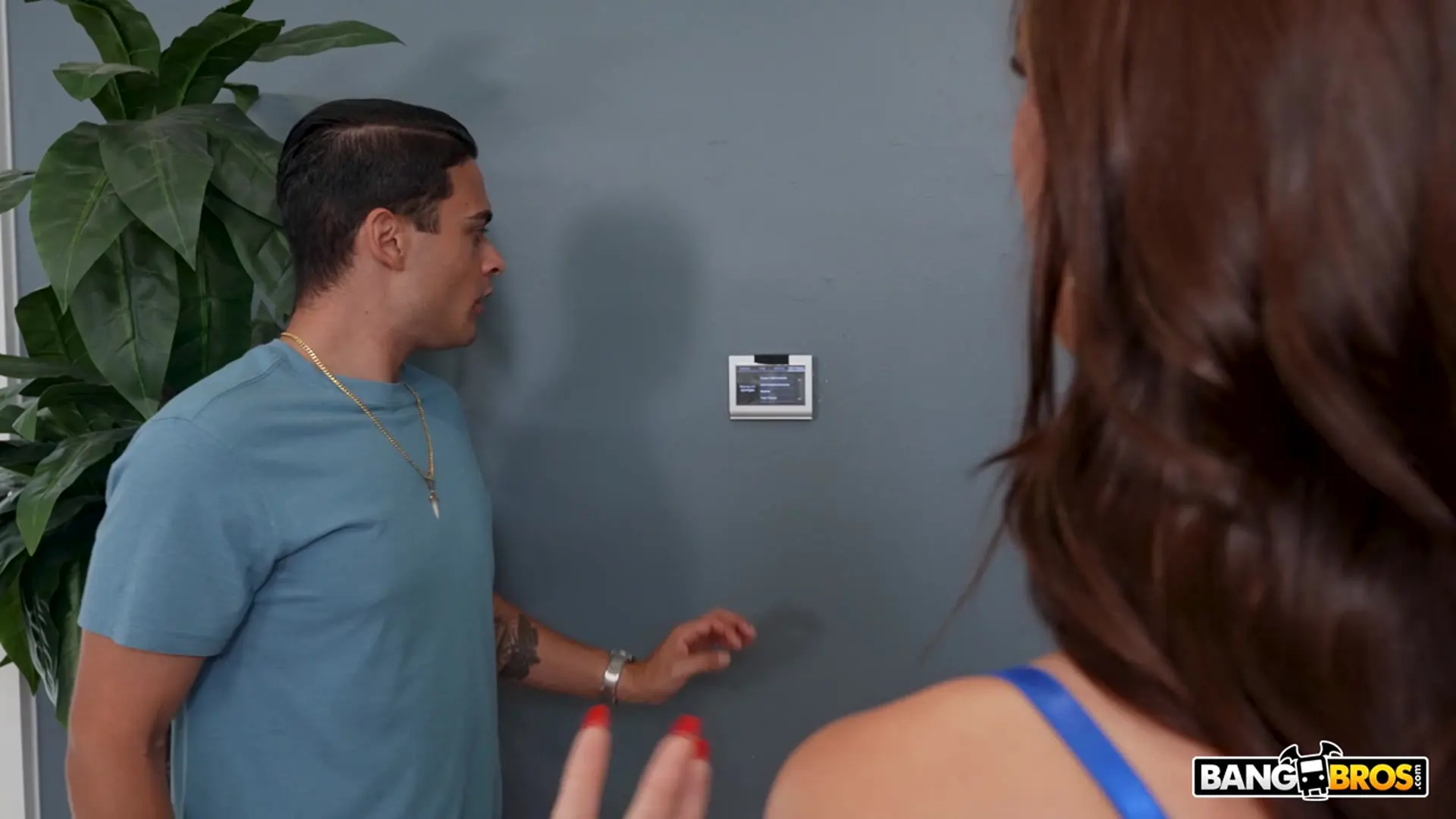 Bangbros '¡La mamá de mi amigo está muy caliente!' protagonizando Ivy Ireland (foto 80)