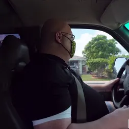 Jackie Huff en Profesora cachonda folla por dinero (foto 1) Jackie Huff en 'Bangbros' Profesora cachonda folla por dinero (Miniatura 1)