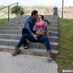 Jasmine Jae in 'Bangbros' Busty British babe swallows a load (Thumbnail 77)