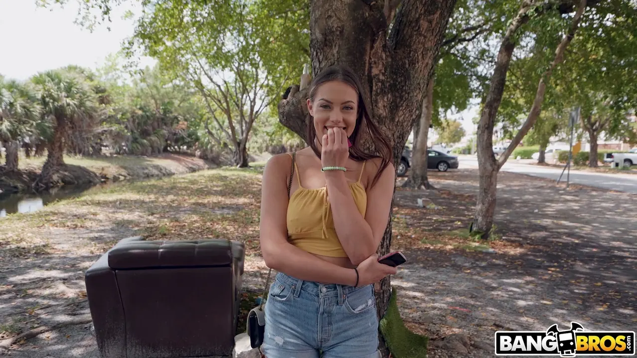 Bangbros 'Polluelo salvaje salta al autobús' protagonizando JC Wilds (foto 1275)