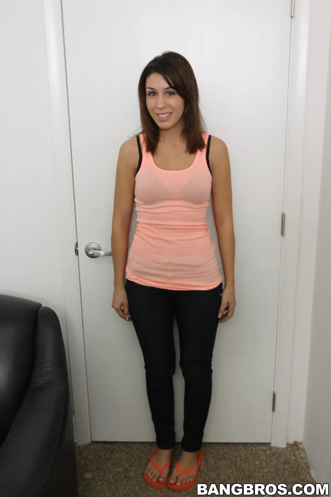 Bangbros 'Hora de hacer una doble mamada' protagonizando Jean Taylor (foto 2)