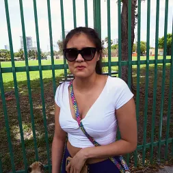 Jeleana en Gran Robo Canino (foto 75) Jeleana en 'Bangbros' Gran Robo Canino (Miniatura 75)