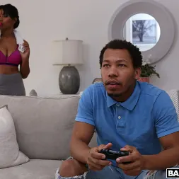 Jenna Foxx in 'Bangbros' Ebony Beauty Fuck Stepbro (Thumbnail 1)