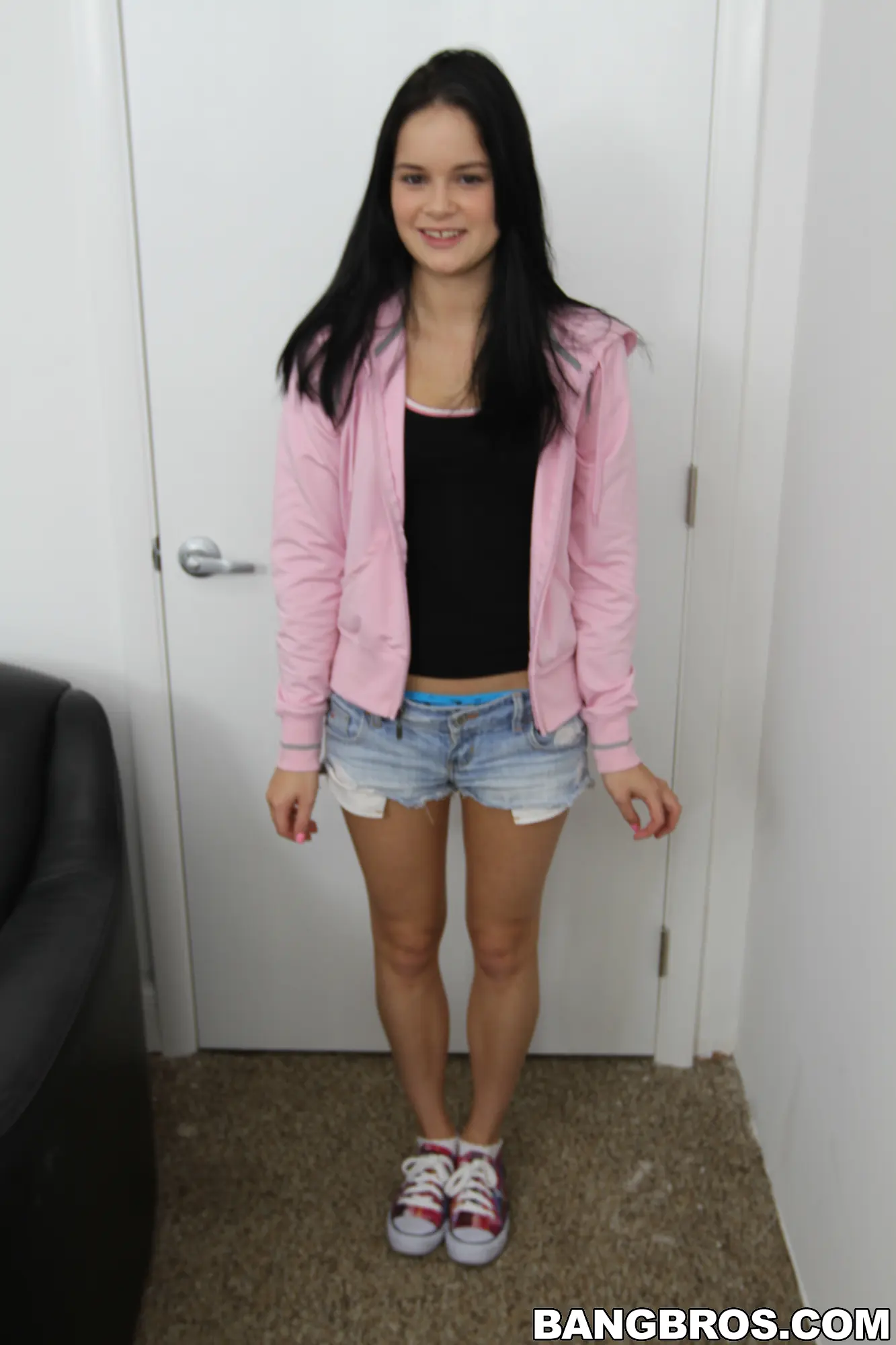 Bangbros 'Amateur Loves Sucking Cock' starring Jenna J. Ross (Photo 5)