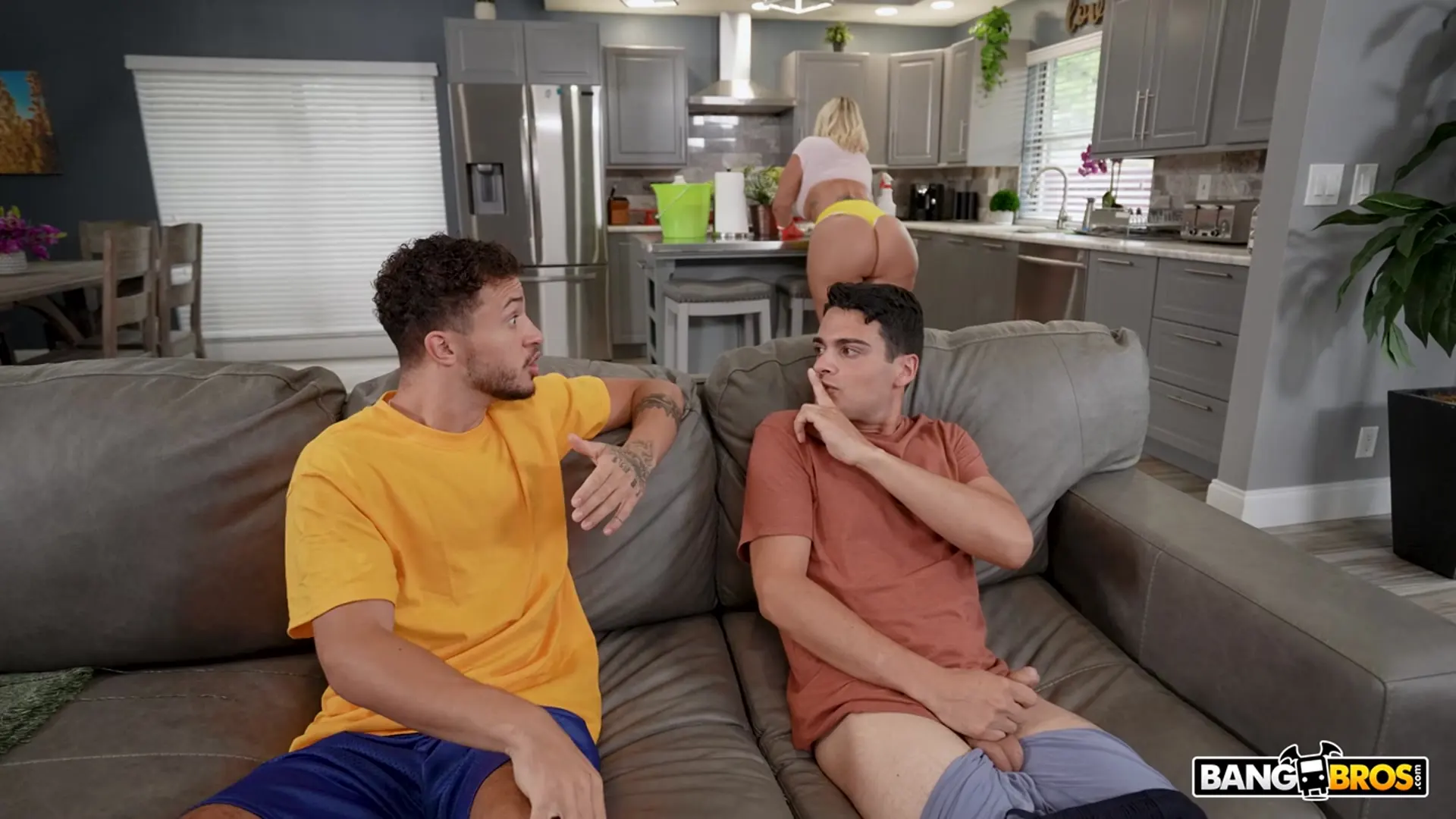 Bangbros 'Horny Guys Cum Clean' starring Jenna Starr (Photo 54)