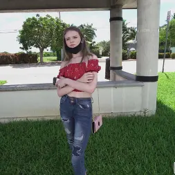 Jessae Rosae en 'Bangbros' Cogida de venganza viral (Miniatura 46)