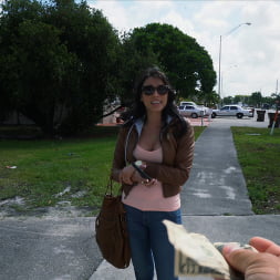 Jessi in and her Bangin' Ride through Hialeah (Photo 42) Jessi in 'Bangbros' and her Bangin' Ride through Hialeah (Thumbnail 42)