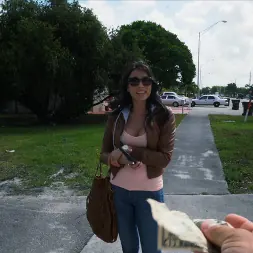 Jessi in 'Bangbros' and her Bangin' Ride through Hialeah (Thumbnail 42)