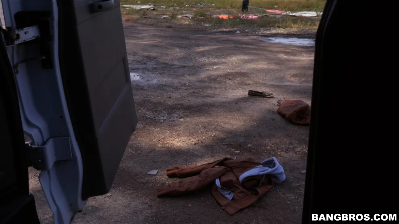 Bangbros 'and her Bangin' Ride through Hialeah' starring Jessi (Photo 630)