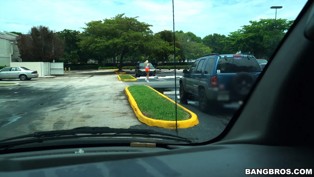 Jessica Jones in 'Blonde Dumped and Splashed' from 'Bangbros' (Photo 42) Bangbros 'Blonde Dumped and Splashed' starring Jessica Jones (Photo 42)