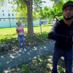 Jessica Marie en 'Bangbros' ¡El otro autobús no se detuvo! (Miniatura 372)