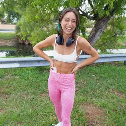 Jessie Belle in 'Bangbros' Jogs Onto the Bus for Some Dick (Thumbnail 116)