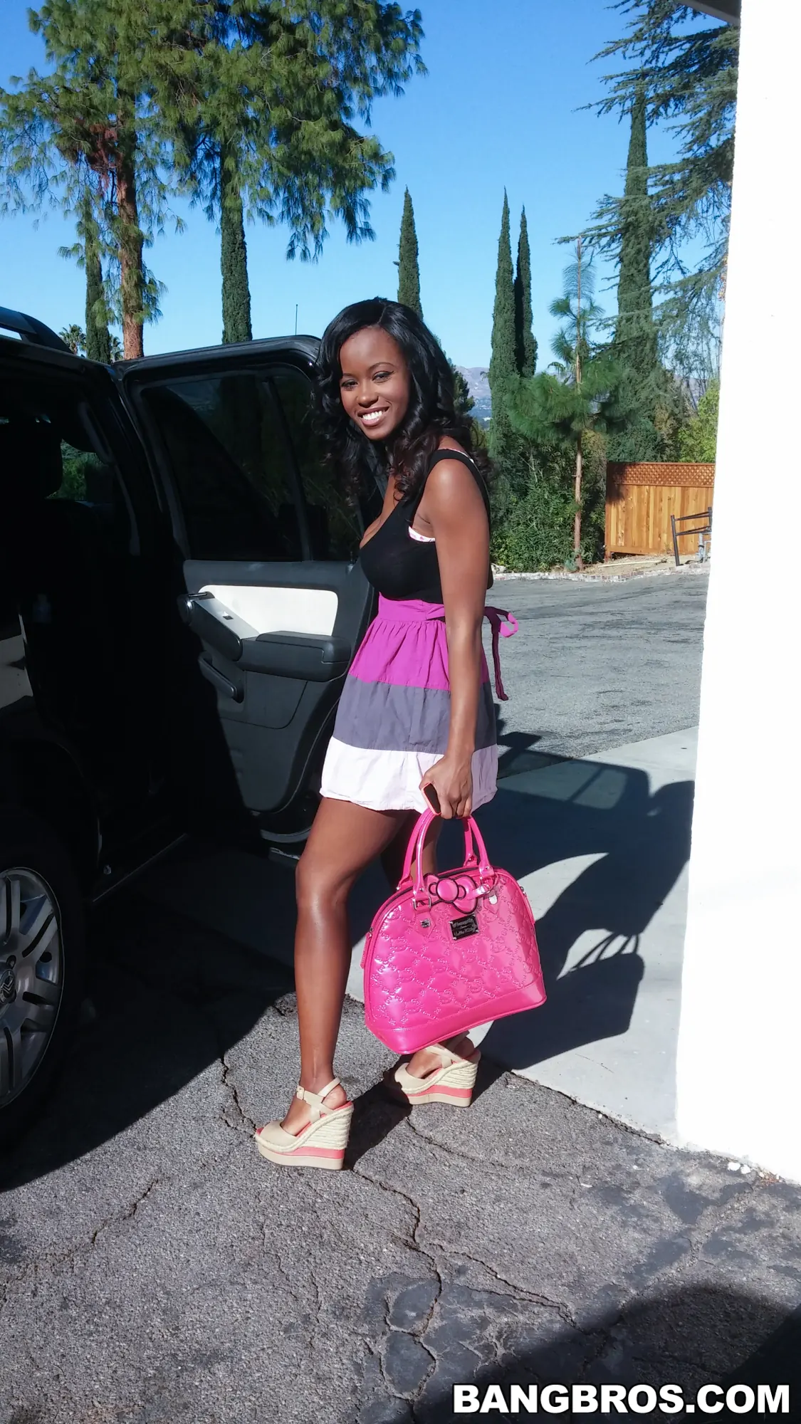 Jezabel Vessir en 'Grandes tetas naturales ¡TittyFucked!' from 'Bangbros' (foto 14) Bangbros 'Grandes tetas naturales ¡TittyFucked!' protagonizando Jezabel Vessir (foto 14)