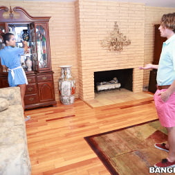 Julia Ann in 'Bangbros' StepMom threesome with the maid (Thumbnail 126)