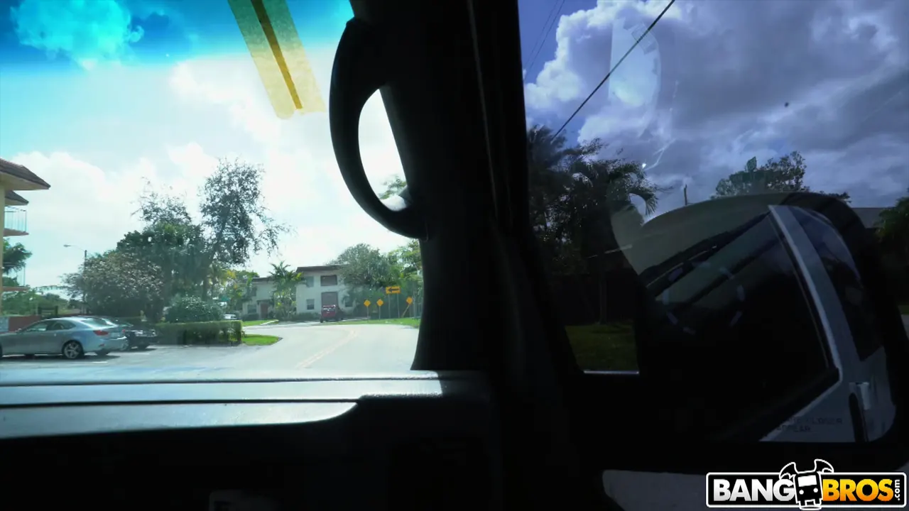 Bangbros 'Money Brings Out The Big Tits And Ass' starring Julz Gotti (Photo 50)