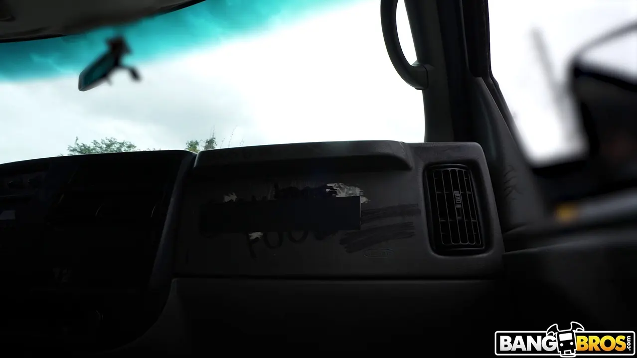 Bangbros 'Damsel in DisDress' starring Justine Jakobs (Photo 75)