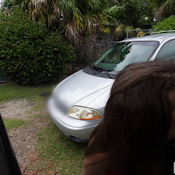 Justine Jakobs en 'Bangbros' Damisela Desvestida (Miniatura 1125)