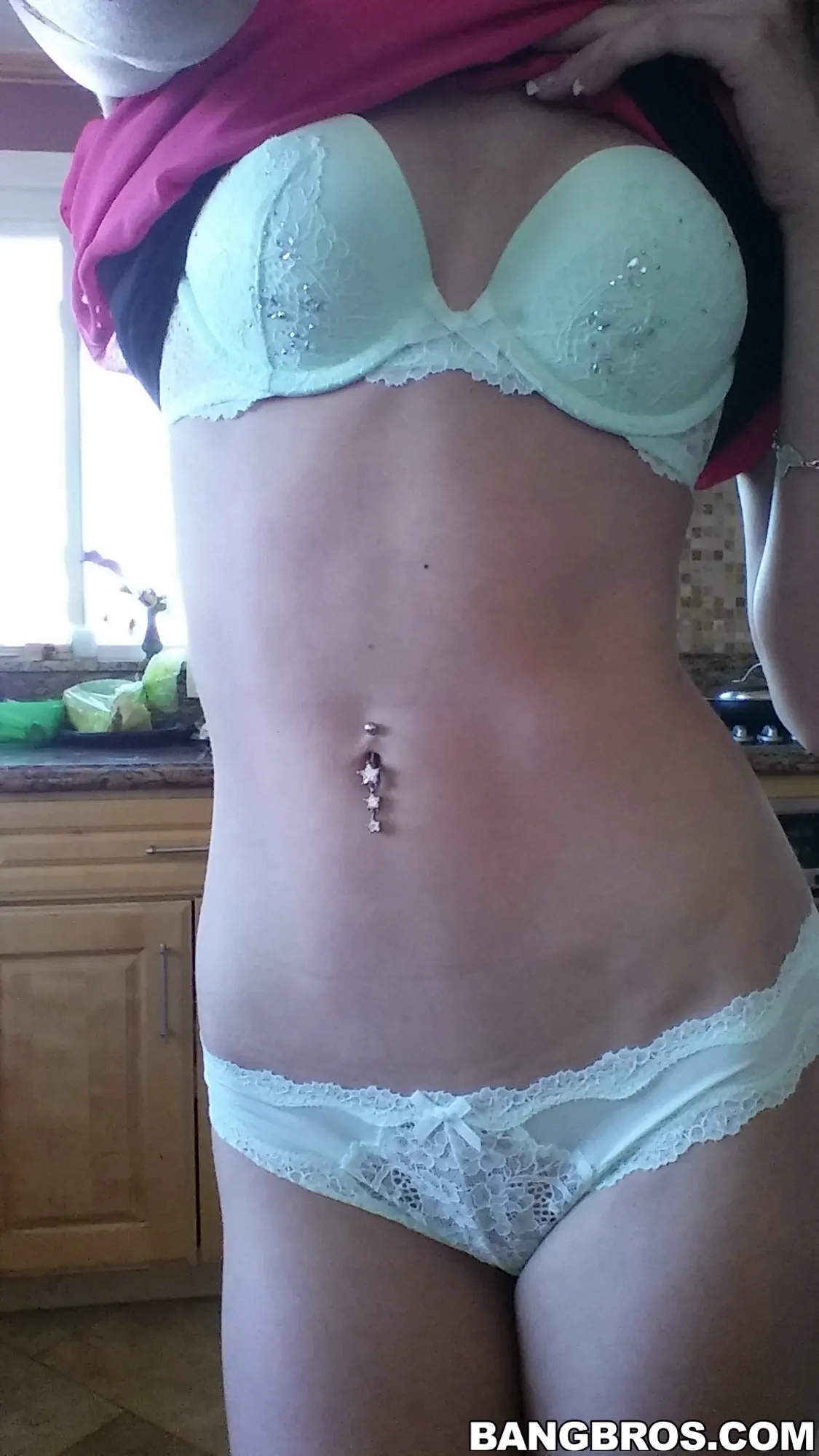 Bangbros 'Pequeña chica blanca ¡follando interracial!' protagonizando Kacy Lane (foto 42)