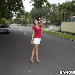 Karina O'Reilley en Milf follando del siglo (foto 64) Karina O'Reilley en 'Bangbros' Milf follando del siglo (Miniatura 64)