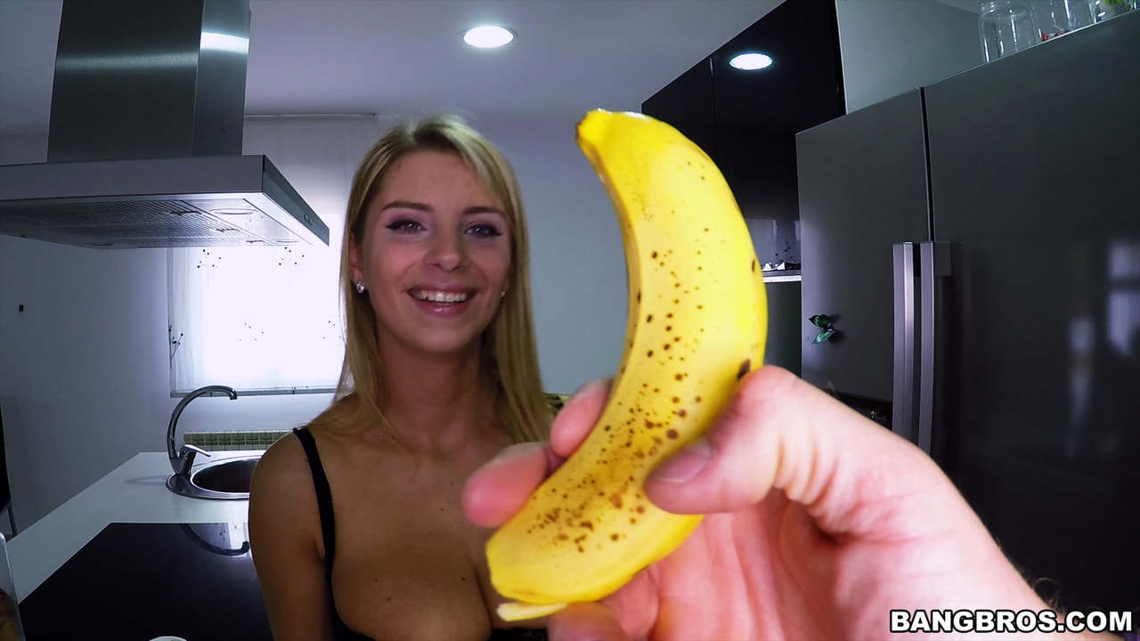 Bangbros 'Breakfast at Katrinas' starring Katerina (Photo 18)