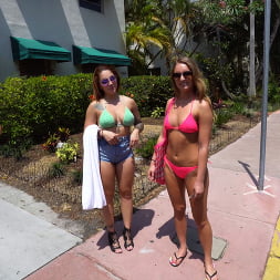 Katia in 'Bangbros' Enjoys Spring Break 17' With The Bus (Thumbnail 138)