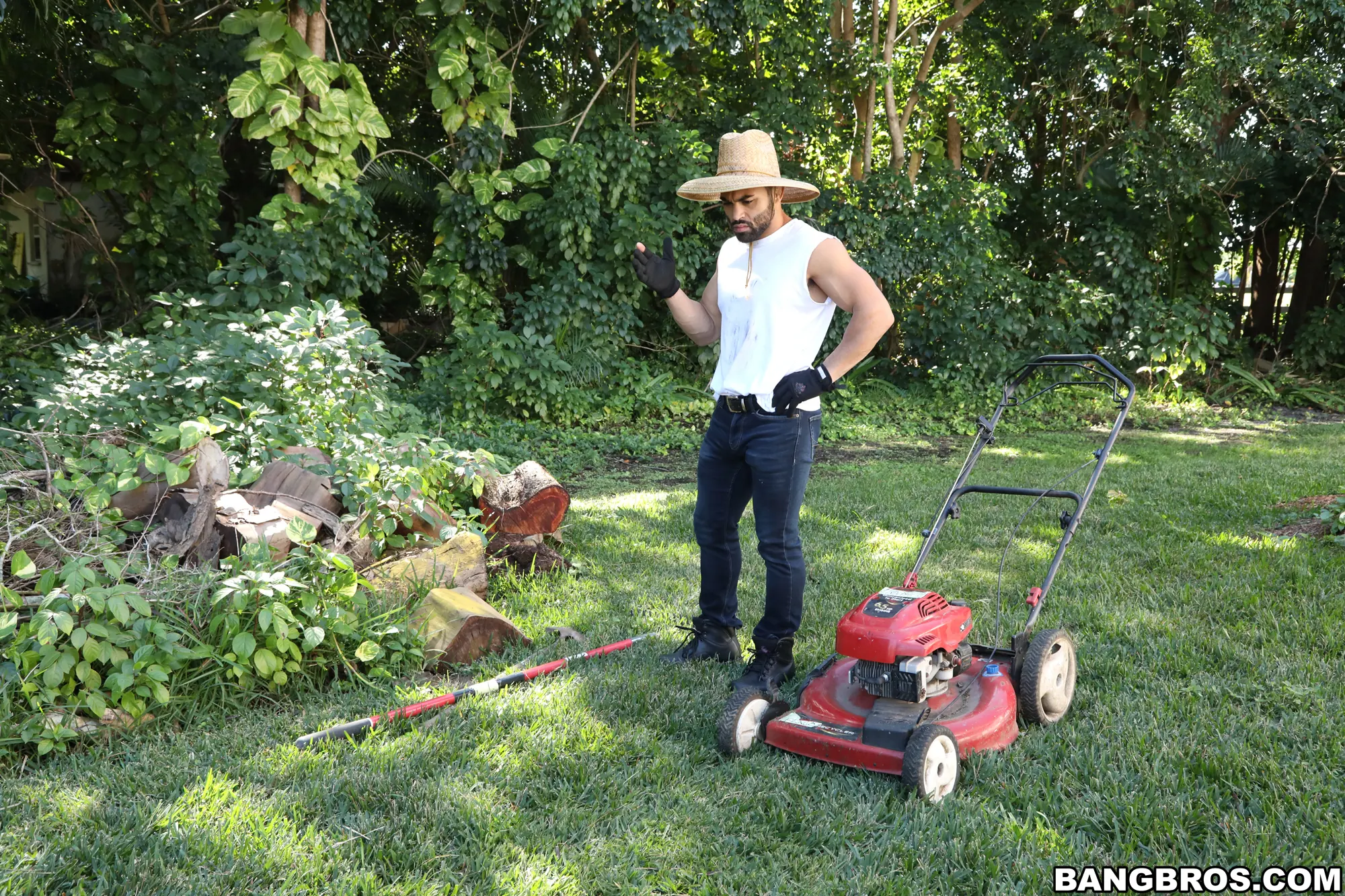 Bangbros 'fucks by the pool' starring Katt Garcia (Photo 1)