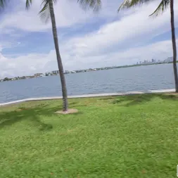 Kay Lovely en 'Bangbros' Rubia inocente folla con un desconocido (Miniatura 1)