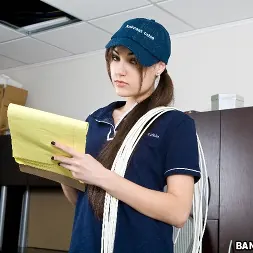 Kelly Divine en 'Bangbros' Kokcast Cable ofrece servicios anales (Miniatura 231)