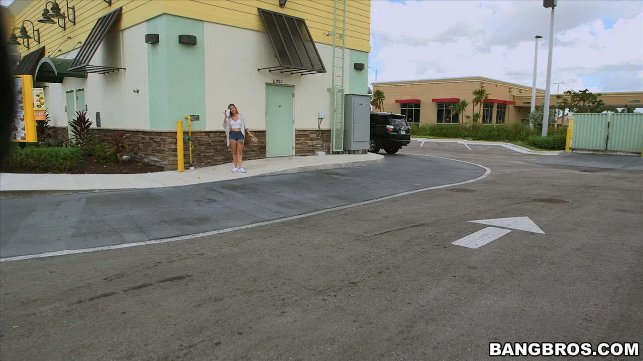 Bangbros 'An appetite for the dick!' starring Kelly Greene (Photo 1)